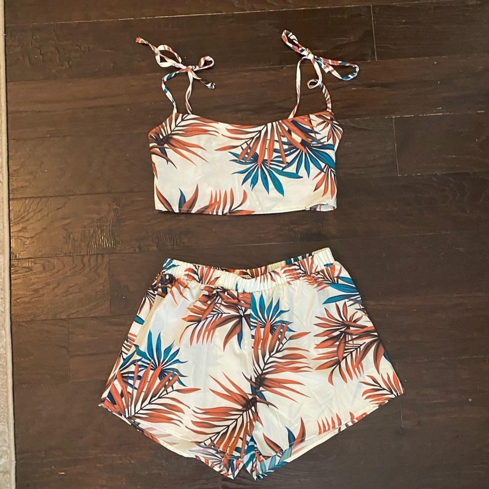 SHEIN NWOT Tropical Print 2 piece set
